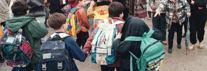 MAMMA FA IRRUZIONE A SCUOLA E COLPISCE CON UN PUGNO LA MAESTRA DEL FIGLIO - 16/11/2014