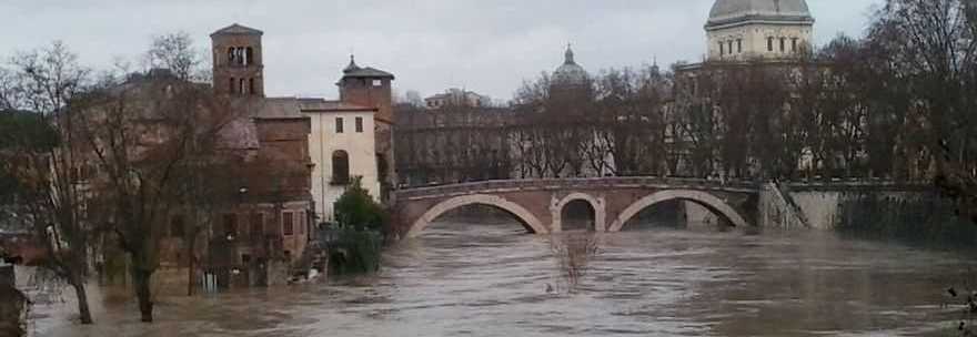 MALTEMPO, DOMANI SCATTA L'ALLERTA NEL LAZIO: 36 ORE DAL PRIMO MATTINO - PREVISIONI - 16/11/2014