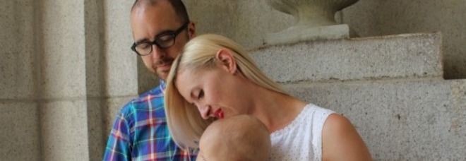 MUORE PER UN CANCRO AL CERVELLO INCURABILE: IL SUO NECROLOGIO FA SORRIDERE TUTTI - 01/02/2015