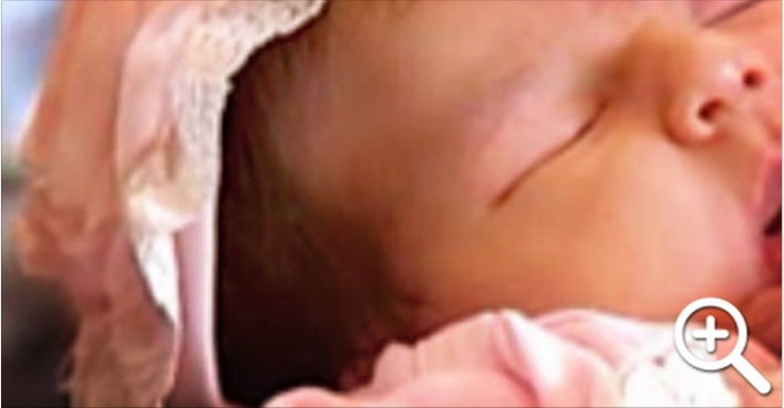 LA PARTICOLARE NASCITA DELLA PICCOLA ALYSSA - 08/01/2015