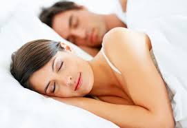 QUANTE ORE BISOGNA DORMIRE PER STARE DAVVERO BENE? - 12/06/2015