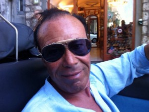 ANTONELLO VENDITTI È MORTO? LA BUFALA SMENTITA COSÌ DAL CANTANTE SU FACEBOOK - 01/03/2015
