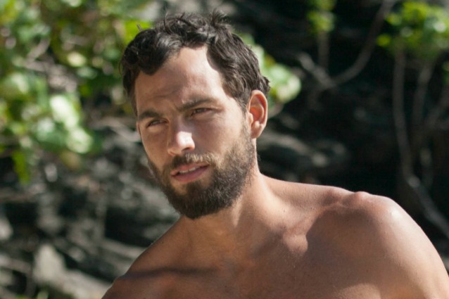 ISOLA DEI FAMOSI, BRICE MARTINET PORTATO IN OSPEDALE - 07/03/2015