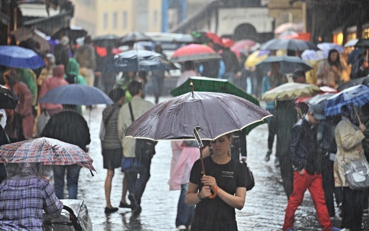 METEO, MALTEMPO E FREDDO NEL WEEKEND: DOMENICA PIOGGE AL CENTRO-NORD, ECCO QUANDO ARRIVERA' LA PRIMAVERA - PREVISIONI - 13/03/2015