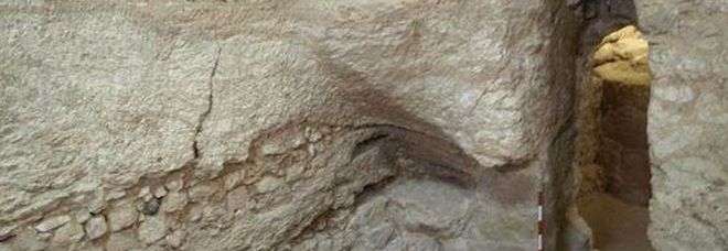 ARCHEOLOGO SCOPRE LA VERA CASA DI GESU' - GUARDA - 24/05/2015