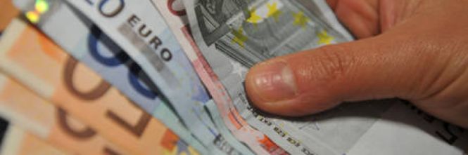 BONUS PER DISOCCUPATI: DA MAGGIO PUOI AVERE FINO A 1195 EURO AL MESE: ECCO COME RICHIEDERLI - 28/04/2015