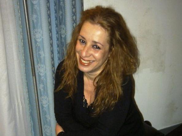 MAMMA STRANGOLATA IN CASA. E' STATO IL FIGLIO MINORENNE: ECCO PERCHE' L'HA FATTO - 13/05/2015