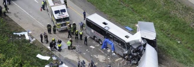 TRAGICO INCIDENTE PER UN BUS DI TURISTI ITALIANI: MORTI E FERITI - 03/06/2015
