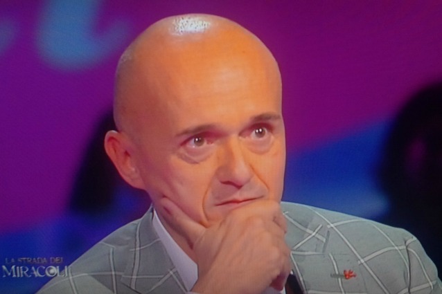 ''HO VISTO LO SPIRITO DI UN DEFUNTO'' CALA IL GELO IN STUDIO: IL RACCONTO DI ALFONSO SIGNORINI - 14/10/2015