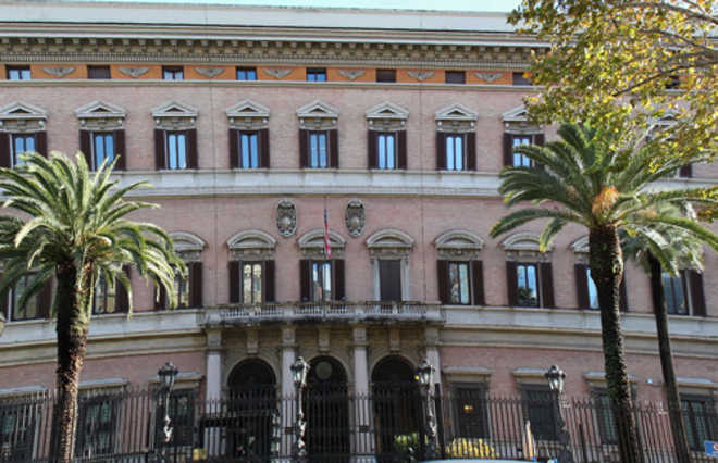 ALLARME BOMBA ALL'AMBASCIATA AMERICANA DI ROMA: - 18/11/2015
