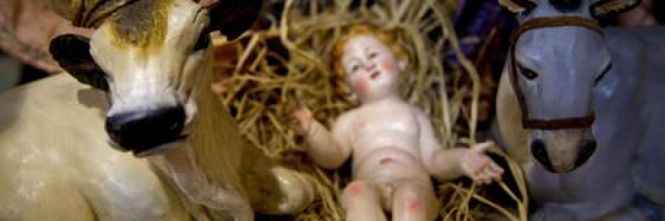 COSI' HANNO UCCISO IL NATALE: ECCO TUTTE LE TRADIZIONI CANCELLATE - 25/12/2015