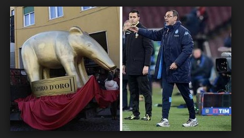 TAPIRO D'ORO A SARRI: ECCO LA REAZIONE DEL TECNICO DEL NAPOLI ALLA CONSEGNA - 20/01/2016