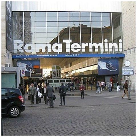 ALLARME ALLA STAZIONE TERMINI DI ROMA: STRADE CHIUSE E PALAZZI FATTI EVACUARE - 07/04/2016