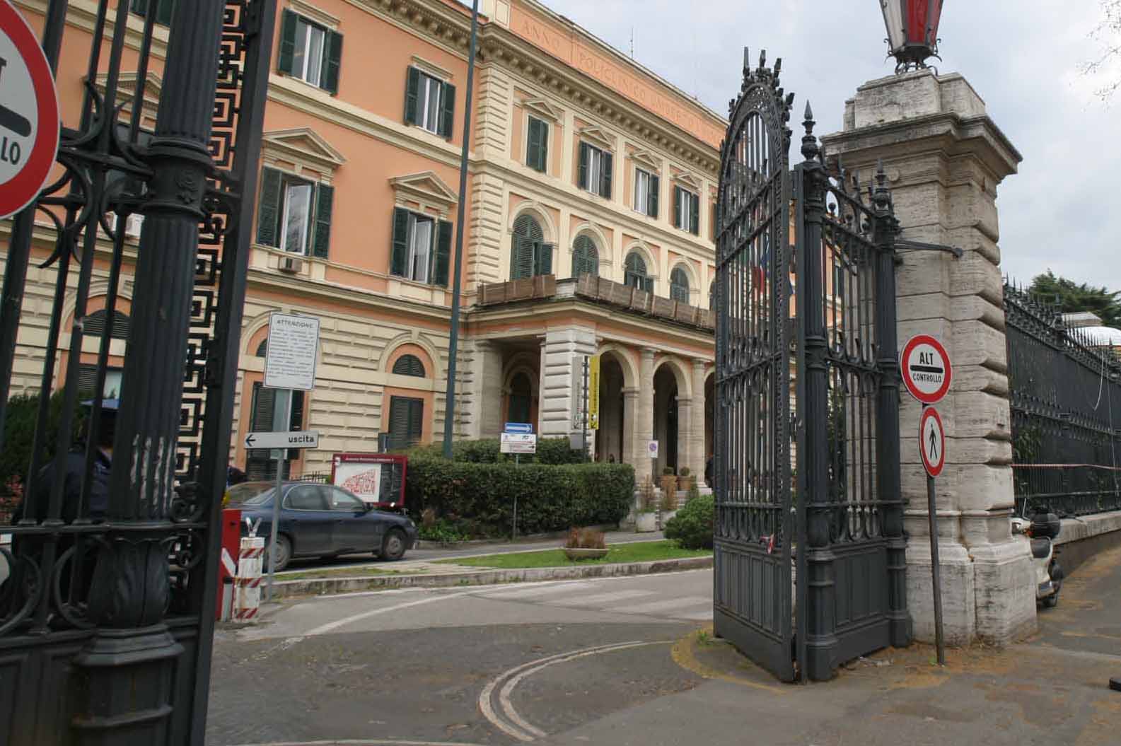 UMBERTO I, BIMBA MUORE A SEI ANNI DI VARICELLA: INDAGATO MEDICO PER OMICIDIO COLPOSO - 14/04/2016