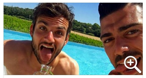 PELLE' PUBBLICA QUESTA FOTO E SCATENA UN PUTIFERIO - 05/07/2016