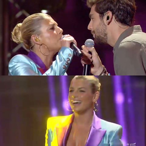 COCA COLA SUMMER FESTIVAL: LO HANNO NOTATO TUTTI - EMMA E ALVARO CANTANO INSIEME E IL PARTICOLARE NON SFUGGE - 05/07/2016