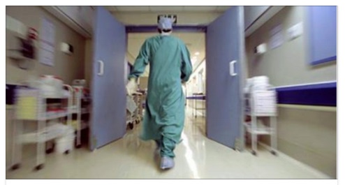 ADDORMENTAVA I PAZIENTI, POI QUELLO CHE FACEVA LORO IL MEDICO E' DA BRIVIDO - 24/07/2016