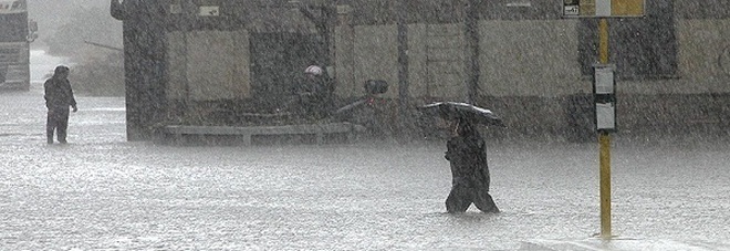 METEO, BOMBA D'ACQUA IN ARRIVO: SCATTA L'ALLERTA NUBIFRAGI - PREVISIONI - 12/10/2016