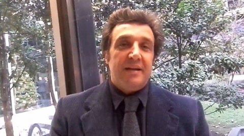 ''SE SONO GAY? E' ARRIVATO IL MOMENTO DELLA VERITA''' DOPO LE NOZZE SALTATE ARRIVANO LE PAROLE DI INSINNA - 14/10/2016