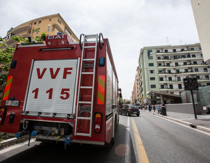 TERREMOTO: A ROMA PRECIPITA L'ASCENSORE IN UN PALAZZO - 30/10/2016
