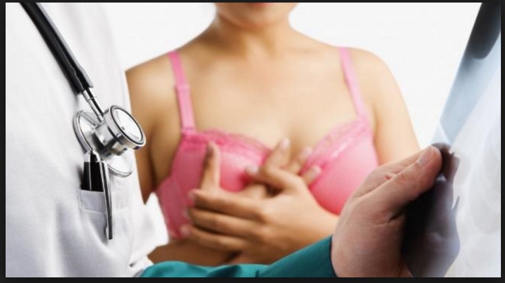 CANCRO AL SENO: ECCO I PRIMI SINTOMI PER UNA DIAGNOSI PRECOCE - 06/11/2016