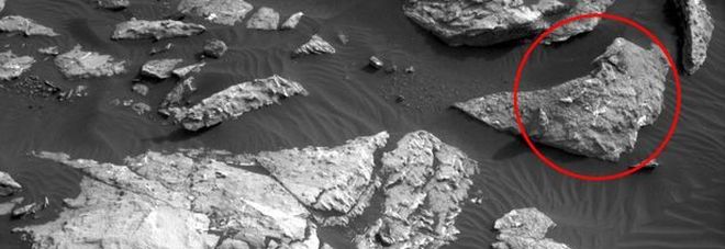 ''C'E' UNA DONNA SU MARTE'': LA FOTO CHOC DELLA NASA CHE LO PROVA - 07/11/2016