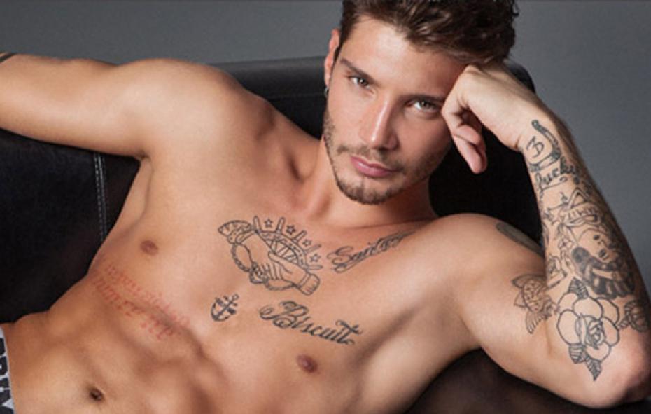 STEFANO DE MARTINO: ALTRO CHE EMMA, BELEN E ELENA D'AMARIO. LA NUOVA FIAMMA E' PROPRIO LEI... - 04/12/2016
