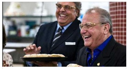 BOSS DELLE CERIMONIE, IL COMMOVENTE ADDIO DEL CAPOSALA DELLA SORNISA: IL VIDEO DA PELLE D'OCA - 09/12/2016