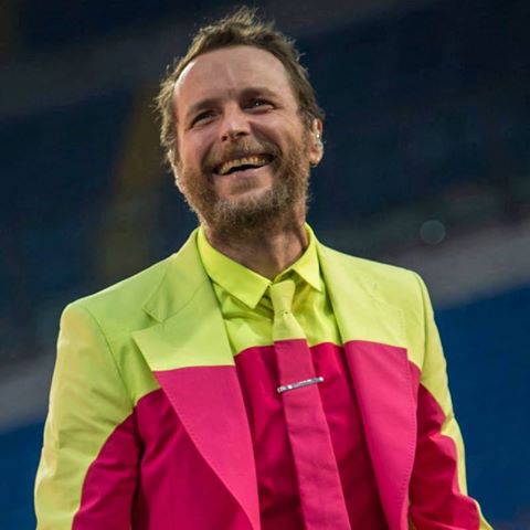 ''HO AVUTO UN FLIRT CON JOVANOTTI'' NON IMMAGINERETE CHI SIA LA DONNA ITALIANA PIU' DISCUSSA DEL MOMENTO - 28/06/2016