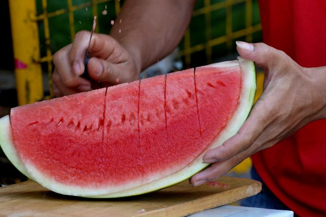 COME PERDERE UNA TAGLIA CON LA DIETA DELL'ANGURIA - 05/06/2016