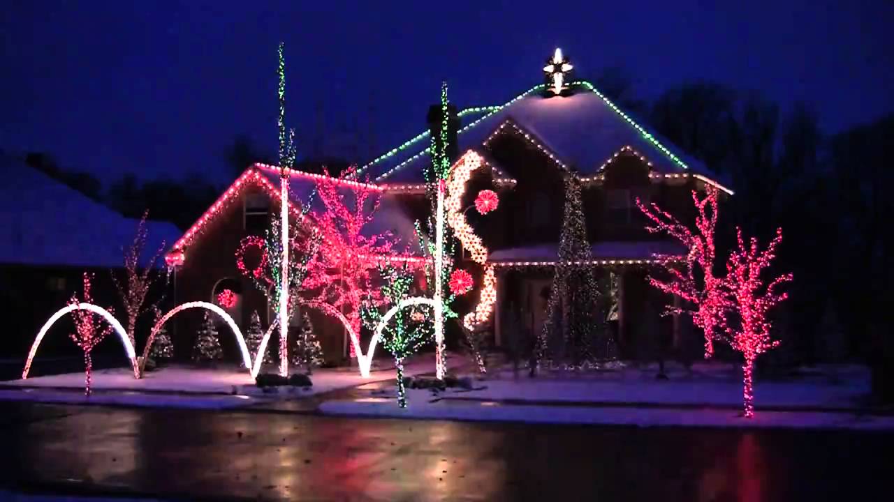 LA MERAVIGLIOSA CASA NATALIZIA ILLUMINATA - VIDEO - 26/12/2014
