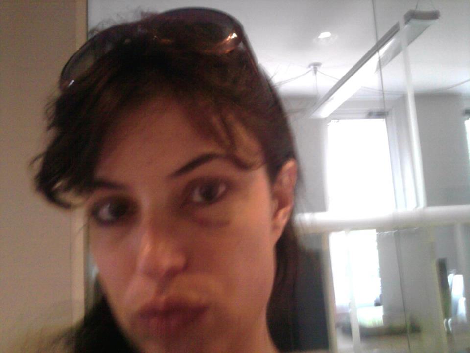 SARA TOMMASI SHOCK: ''PICCHIATA DA FIDANZATI MANESCHI CHE MI PERSEGUITANO'' - FOTO - 03/07/2013