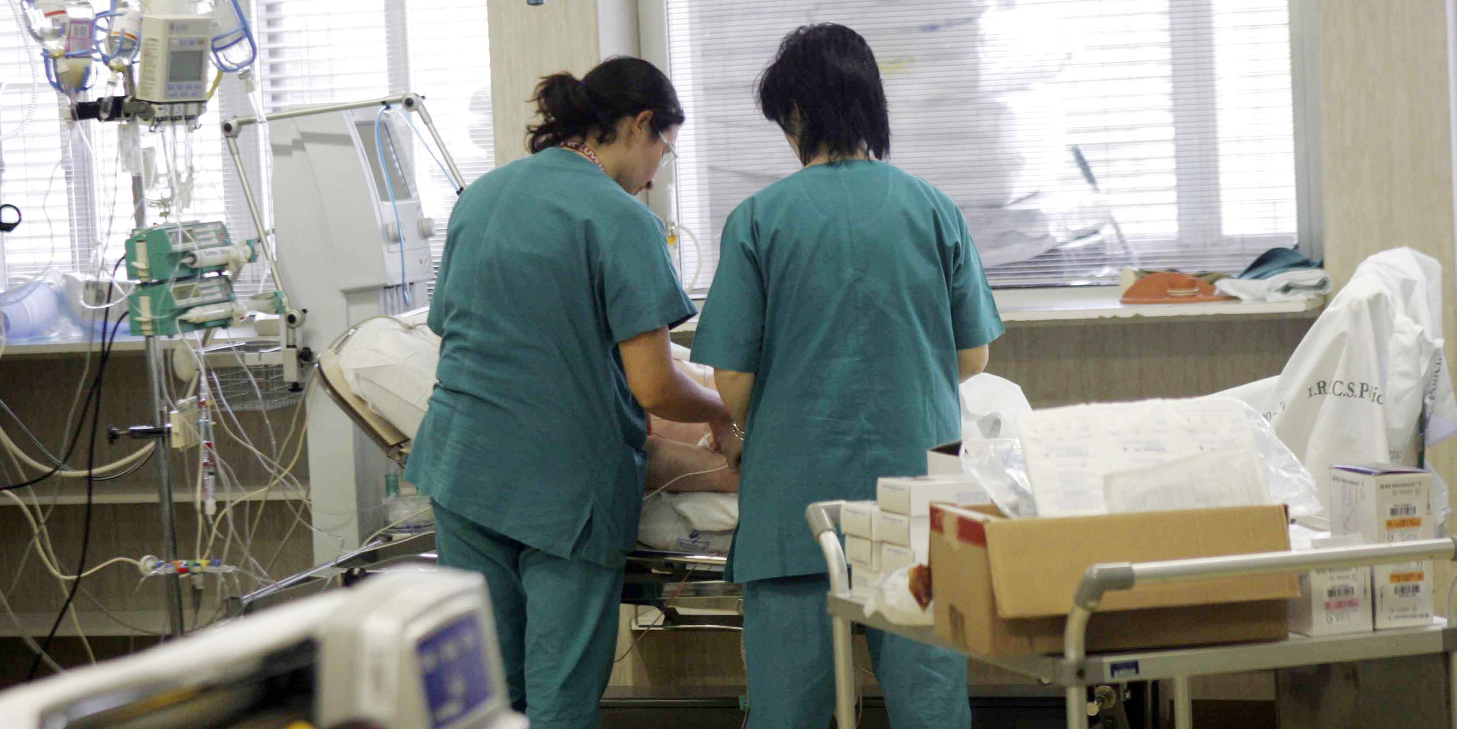 ALLARME DEGLI ESPERTI: ''ARRIVA IL ROTAVIRUS KILLER ANCHE IN ITALIA''. ECCO I PRIMI SINTOMI - 18/06/2015