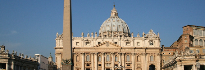 ROMA, TROVATA MORTA UNA COLLABORATRICE DEL PAPA: ERA INCINTA. ESAME DNA SUL FETO - 23/02/2016