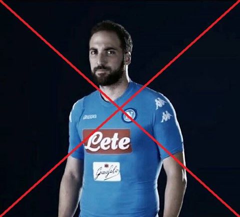 HIGUAIN NON HA ROTTO DEL TUTTO COL NAPOLI: GESTO DEL PIPITA AD UN TIFOSO - 25/09/2016