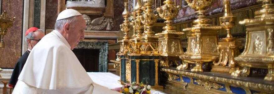 BERGOGLIO TELEFONA A UNA DIVORZIATA: ''PRENDE LA COMUNIONE? NON FA NULLA DI MALE'' - 22/04/2014