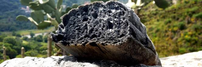 ''ATTENTI AL PANE NERO: ECCO COSA RISCHIATE'' NEGLI USA E' GIA' STATO VIETATO - 14/11/2015