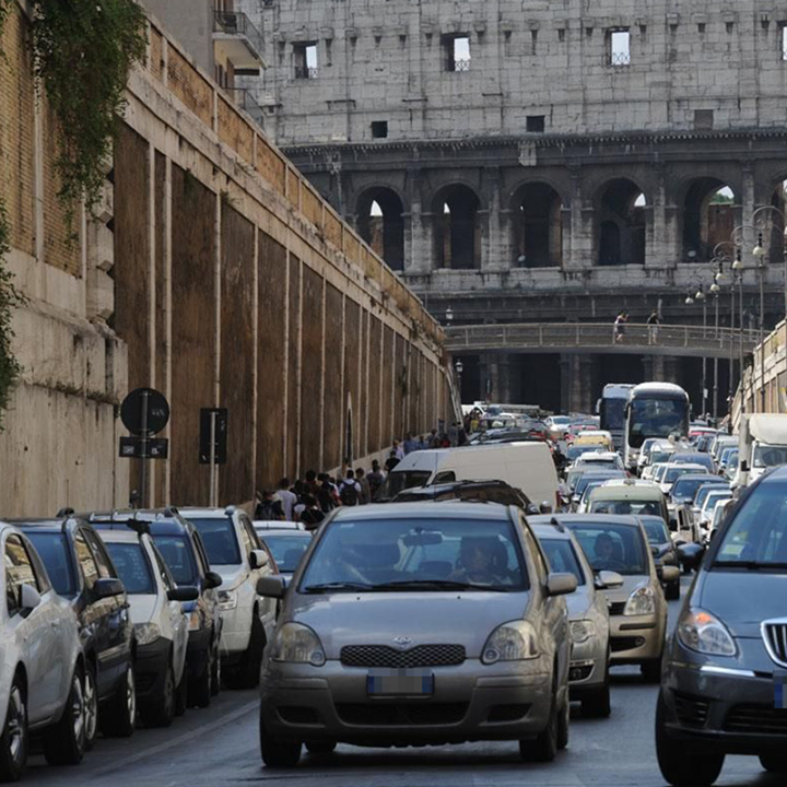 TERREMOTO CENTRO ITALIA: E' CAOS A ROMA - ECCO COSA STA ACCADENDO IN QUESTI MINUTI - 18/01/2017