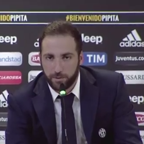 PRESENTAZIONE DI GONZALO HIGUAIN E ARRIVA LA RIVELAZIONE BOMBA: ''ECCO PERCHE' SONO ANDATO VIA DA NAPOLI'' - 27/07/2016