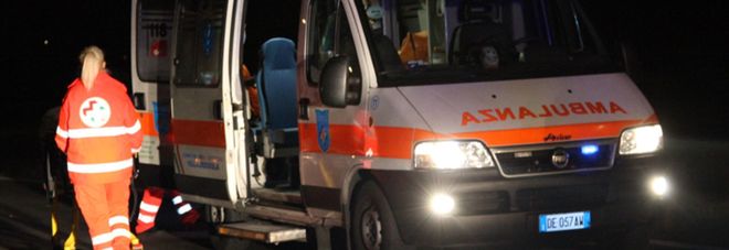 INFARTO A LUCI ROSSE IN AUTO. MUORE A 70 ANNI DURANTE L'AMPLESSO - 02/10/2016