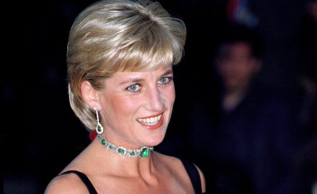 ''LADY DIANA AVEVA UNA FIGLIA SEGRETA''. LA RAGAZZA LE SOMIGLIA COME UNA GOCCIA D'ACQUA. ECCO LA FOTO - 27/04/2015