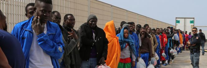 UN IMMIGRATO SU 4 E' POSITIVO ALL'EPATITE - 27/04/2015