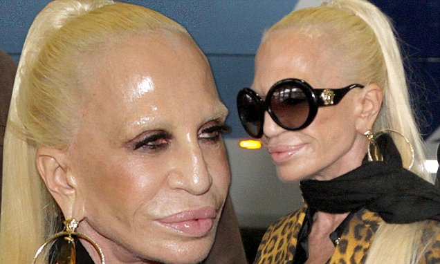 QUESTA E' DONATELLA VERSACE OGGI. LA RICORDATE NEGLI ANNI 80 E 90 ? E' IRRICONOSCIBILE - FOTO - 16/07/2015