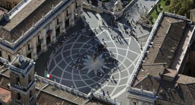 Roma, cancellavano migliaia di multe arrestati dirigente e impiegata del Comune - 10/05/2013