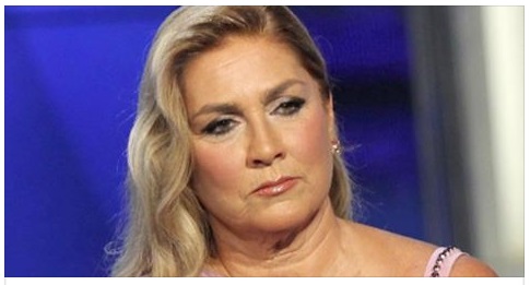 CLAMOROSA ROMINA POWER CHE E' STATA PROTAGONISTA DI UN FILM A LUCI ROSSE: SCOPPIA LO SCANDALO - 07/07/2017