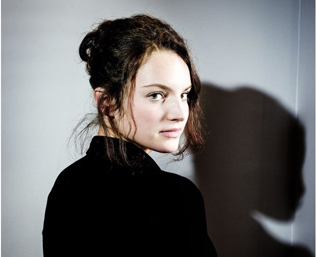 QUESTA RAGAZZA HA VISSUTO CON 3 MELE AL GIORNO PER 8 MESI: ECCO COME E' ADESSO - 07/12/2016