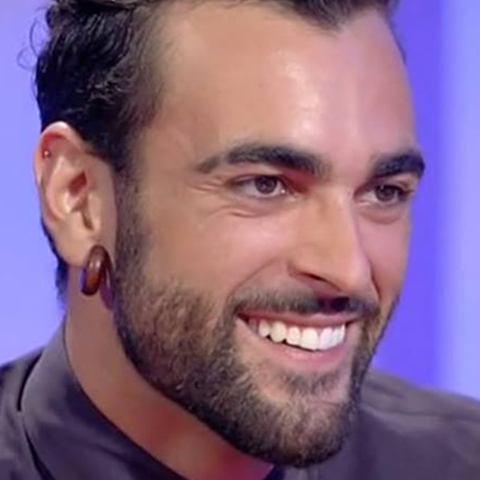 MARCO MENGONI E IL SESSO: L'INASPETTATA CONFESSIONE DEL CANTANTE - 25/12/2016