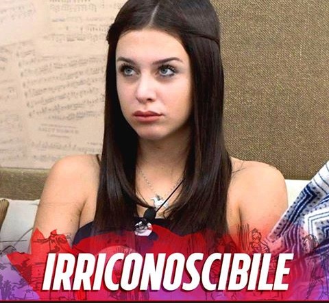 ADDIO ALLA VECCHIA ASIA NUCCETELLI: HA DECISO DI STRAVOLGERE TUTTO - LA FIGLIA DI ANTONELLA MOSETTI E' IRRICONOSCIBILE - 27/12/2016