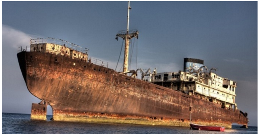 RICOMPARE NEL TRIANGOLO DELLE BERMUDA DOPO 90 ANNI: QUELLO CHE HANNO TROVATO AL SUO INTERNO E' INCREDIBILE - 25/12/2016