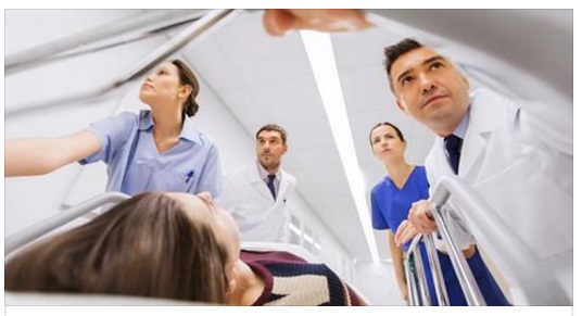 PETO DURANTE L'INTERVENTO CHIRURGICO IN OSPEDALE: QUELLO CHE SUCCEDE ALLA DONNA E' TERRIBILE - 29/12/2016